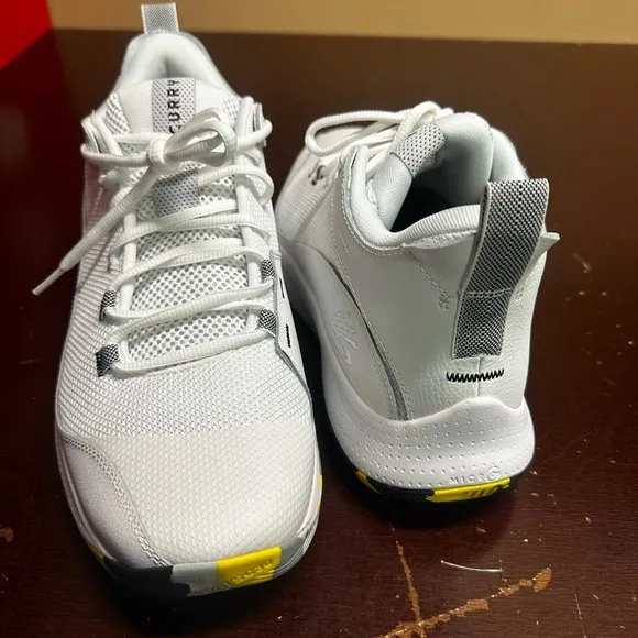 Under Armour Mens White 3Z5 Curry 3023087-105 Basketball Shoes Size US 11.5