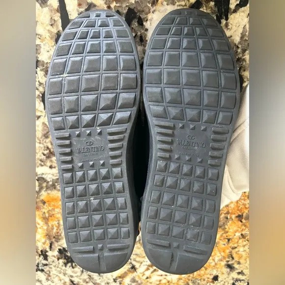 Valentino GARAVANI FACE UFO SNEAKERS IN BLACK Size 9