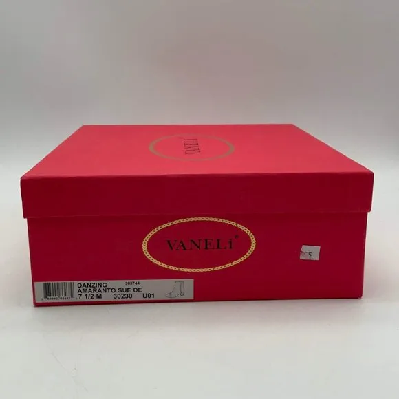 Vaneli Maroon Almond Toe‎ Zip Cushioned Comfy Ankle Cap Toe Fridge Booties Shoes