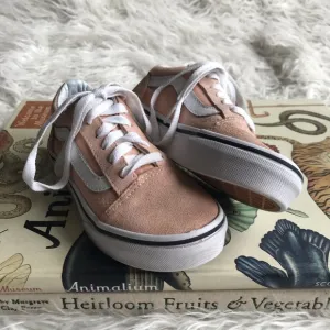 Vans Blush Pink Old‎ Skool Shoes