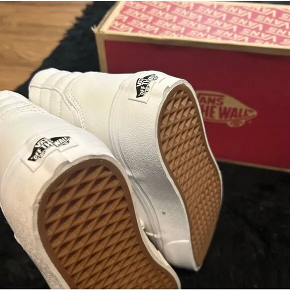 VANS Filmore hi top white platform lace up shoes sneakers women's 9 new