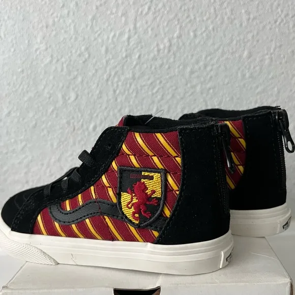 Vans Harry Potter Ski-Hi Zip toddler Gryffindor High-Top Sneakers size 8 NEW