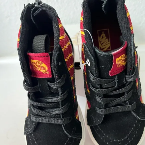 Vans Harry Potter Ski-Hi Zip toddler Gryffindor High-Top Sneakers size 8 NEW