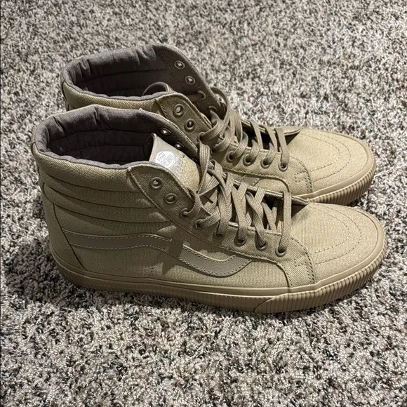 Vans Khaki Sk8 Hi Re High-Top Sneakers