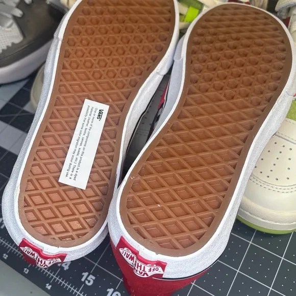 Vans Kids Red High-Top SneakersBrand newNWOT