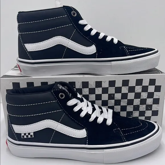 Vans Men’s Black White High-Top Sneakers Skate Grosso MidBlack/White/Emo Leathr