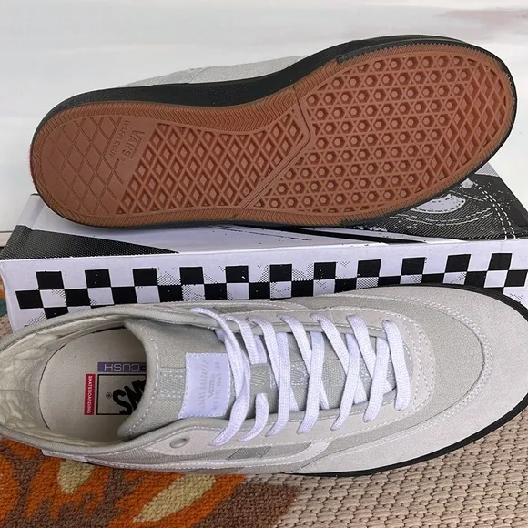 Vans Men’s Crockett High Light Gray/BlackVN0A5JIGBH8 Sneakers