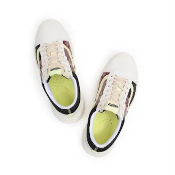 VANS OLD SKOOL OVER SNEAKERS / SHOES Size: M 9 / W 10.5 NIB