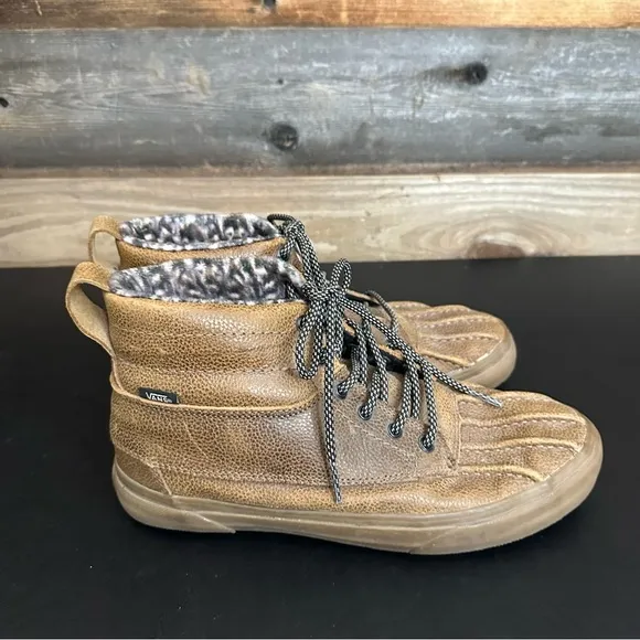 Vans Sk8-Hi Del Pato MTE Brown Gum Leather Fleece Lined Boots Mens 9 Womens 10.5