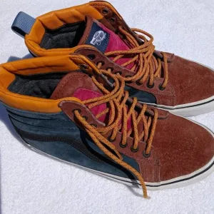 Vans SK8-HI MTE Sneaker Multi/Cappuccino Size M8 W9.5