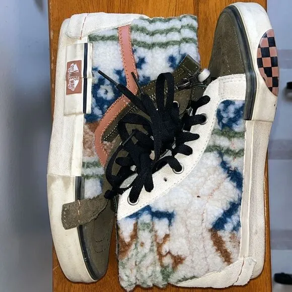 VANS SK8 HI REISSUE CAP MIXED TEXTILE ZIPPER FUR INDIAN WHITE SIZE 5/6.5