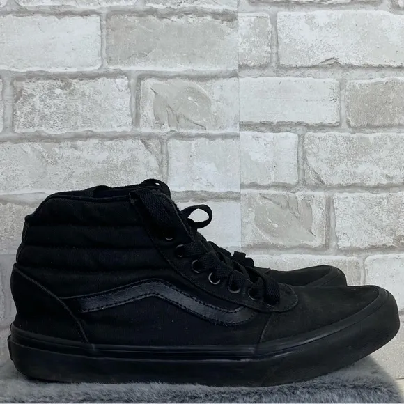 Vans Ward Black SK8 Hi Top Size 9.5