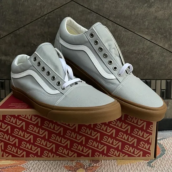 Vans WMNS Old Skool(Gum) High Rise/True WhtVN0A3WKT3ZC Sneakers