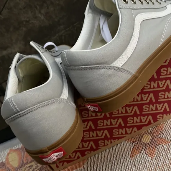 Vans WMNS Old Skool(Gum) High Rise/True WhtVN0A3WKT3ZC Sneakers