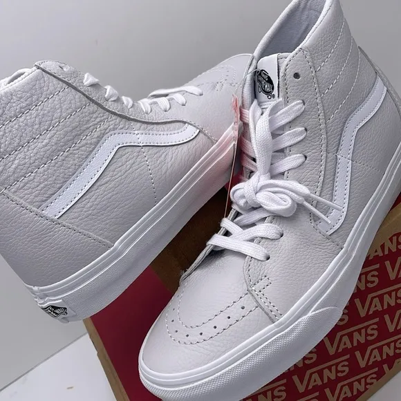 Vans WMNS White High-Top Sneakers Sk8-Hi TaperedLeather Nimbus Cloud