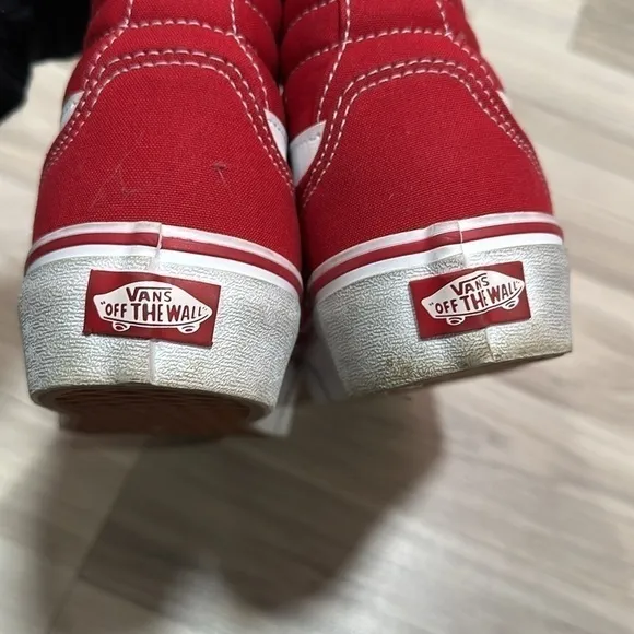 VANS Women’s Red/White Classic High-Top Sneakers Size 9