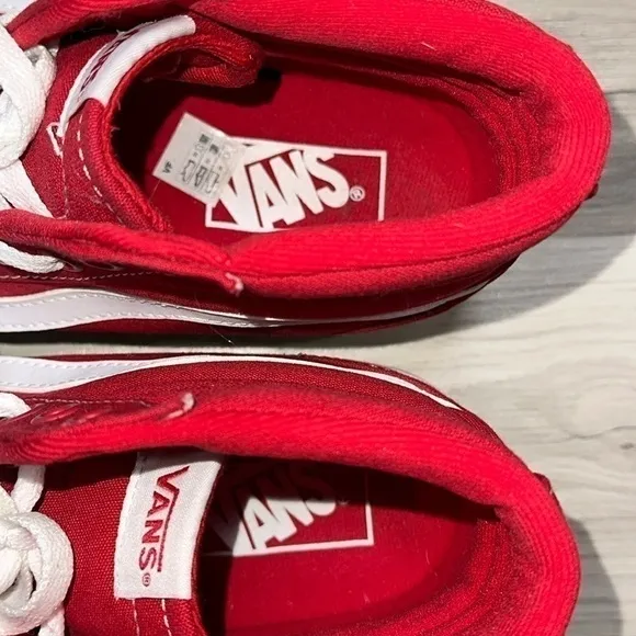 VANS Women’s Red/White Classic High-Top Sneakers Size 9