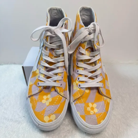 Vans Women's Sneakers - Yellow and White Floral 🌼🌼