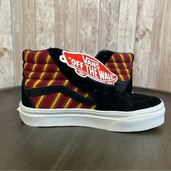 Vans x Harry Potter Sk8-Hi Gryffindor Sneakers Size 11 Kids