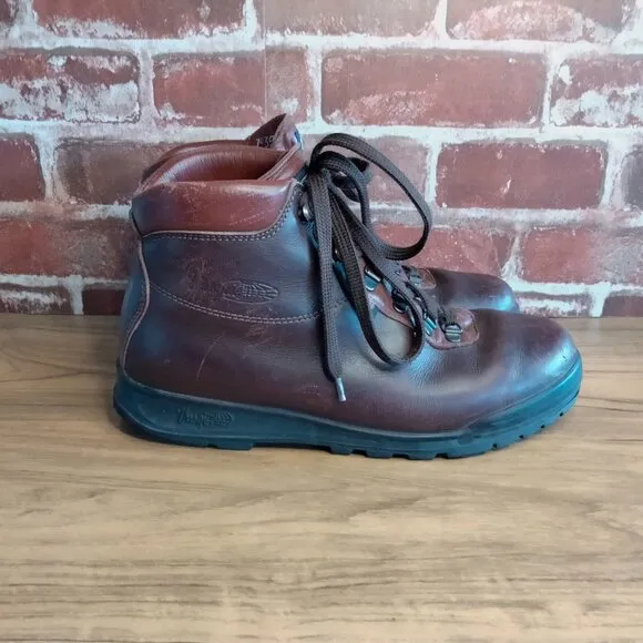 Vasque Boots Mens Size 8.5 Leather Work Boots Cowhide