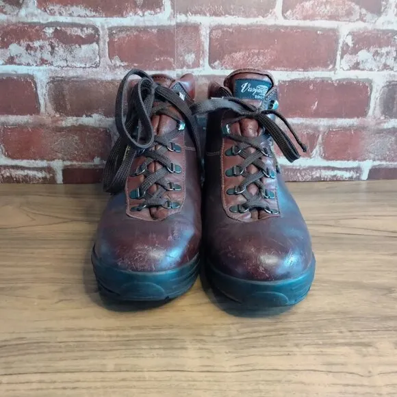 Vasque Boots Mens Size 8.5 Leather Work Boots Cowhide