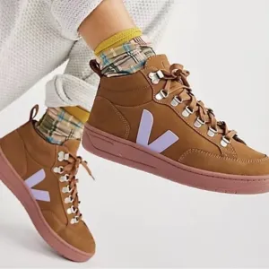 VEJA Nubuck Brown Lavender Roraima High Top Sneaker Size 8