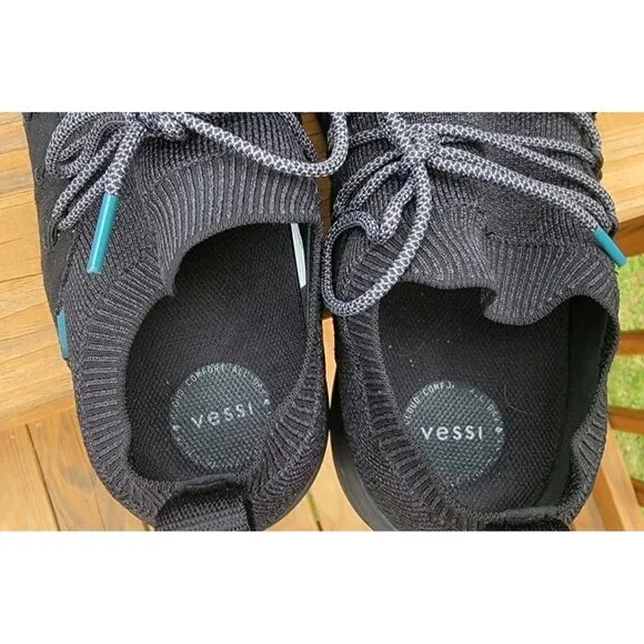 Vessi Cityscape Classic Shoes Men Size 9 Solid Black Lace Up Cloud Comfort EUC