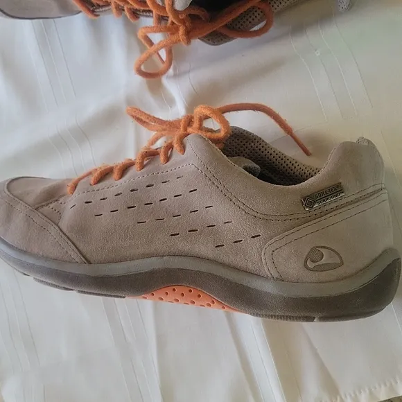 VIKING gorotex surround 👟  walking shoes