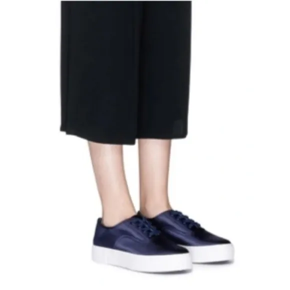 Vince Copley Satin Platform Lace Up Minimalist Sneakers in Navy Size 8