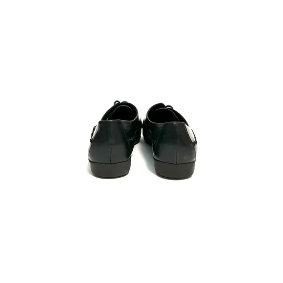Vintage 1970s women’s black leather woven vamp lace up walking shoes