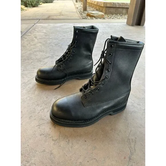 Vintage Addison Black Combat Boot size 6.5 (Mens)