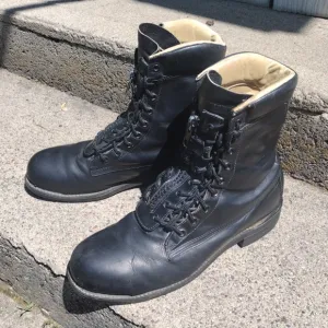 Vintage CHIPPEWA Trooper Boots Men's Size 10. Made in USA 20242 Steel Toe 9.5&quot;