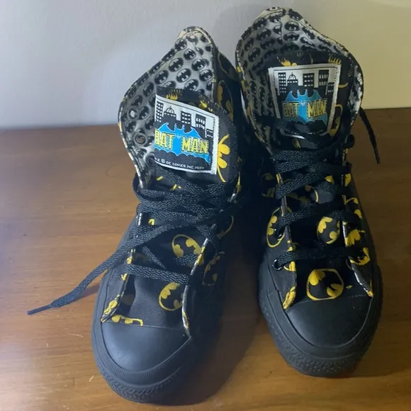 Vintage Converse Batman High Top Sneakers Size 4