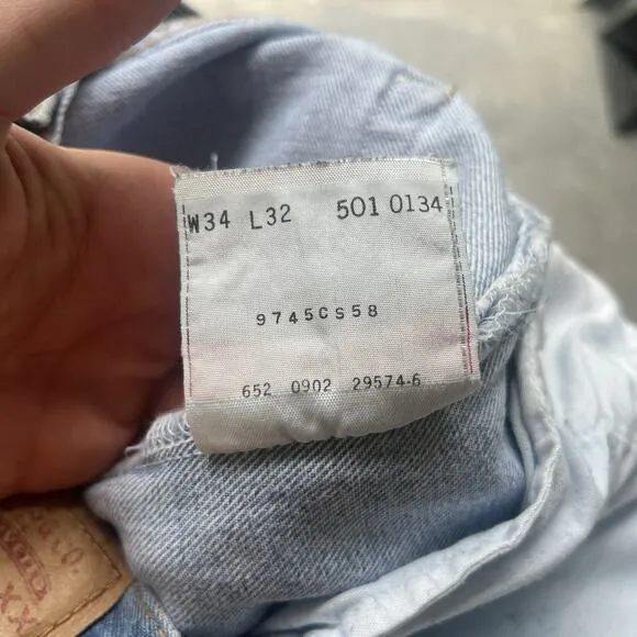 Vintage Levis 501xx Jeans Men 34 X 32 Light Wash Western Workwear Straight Denim