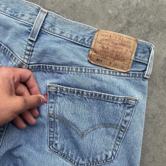 Vintage Levis 501xx Jeans Men 34 X 32 Light Wash Western Workwear Straight Denim
