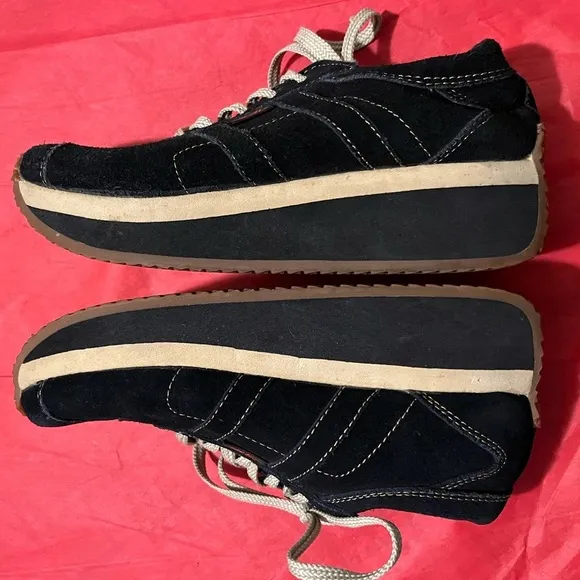 Vintage Rare Steve Madden P-Rail Suede Lace Up Wedge Sneakers Women’s size 6
