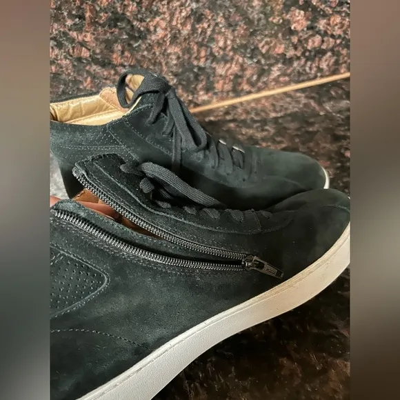 Vionic jenning high top sneakers size 9.5