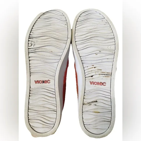 Vionic Kani Perforated Slip-On Comfort Shoes - Women’s Size 9.5 Coral Pink