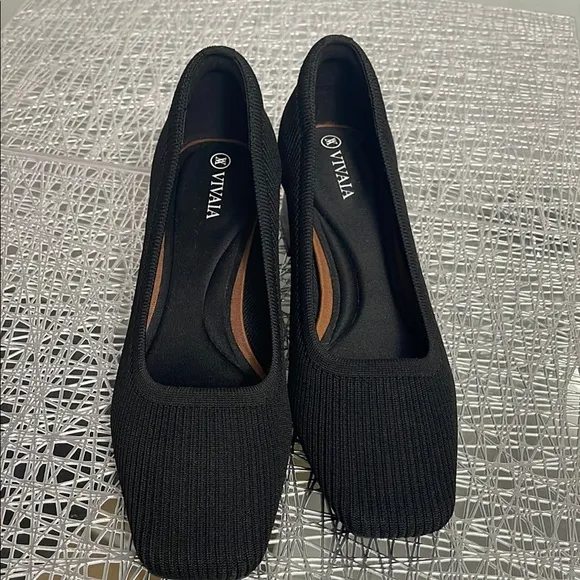 VIVAIA SiZE 38.5Black Women's Shoes