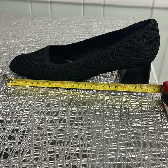 VIVAIA SiZE 38.5Black Women's Shoes