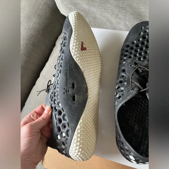 Vivobarefoot black Honeycomb shoes