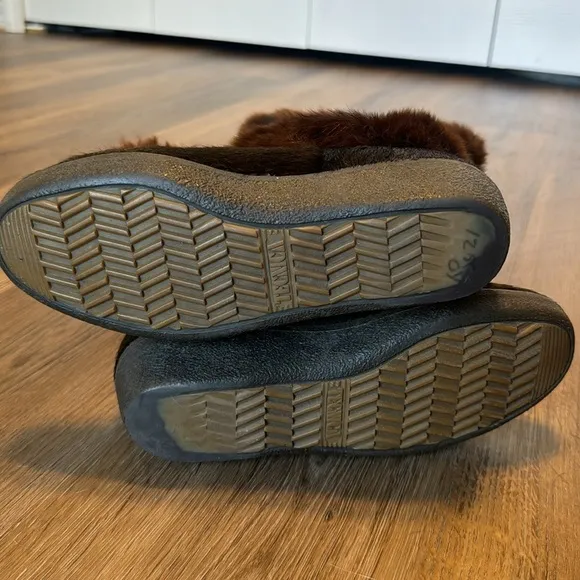 vtg Italian Tecnica 70s 80s brown goat fur mukluk muk luk boots size 7.5 cute
