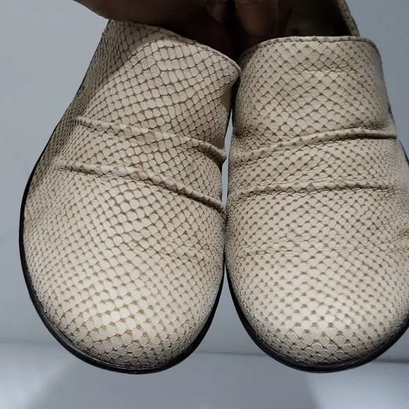 Walking Cradles 6 WIDE Shoes