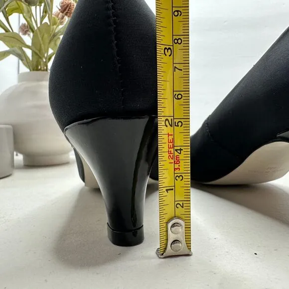 Walking Cradles Joy Slip On Kitten Heel Black Comfort Shoe Women's 6M NWB