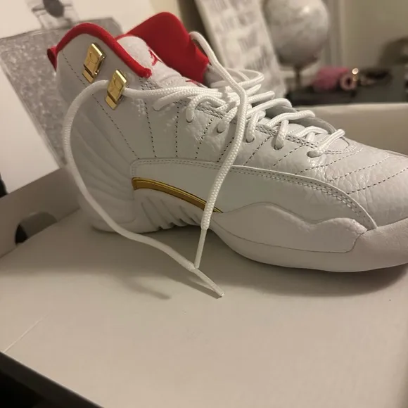 White and Red High-Top Sneakers with Gold Accents dead stock!