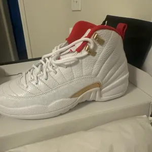 White and Red High-Top Sneakers with Gold Accents dead stock!