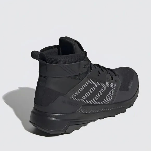 With Box Adidas | Gore-Tex Mountaineering and Trekking Mid Hiking Shoes, Mens 11