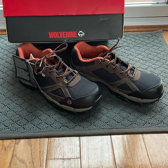 Wolverine Brown/black Rush ESD work shoes Men’s size 10.5 NWT