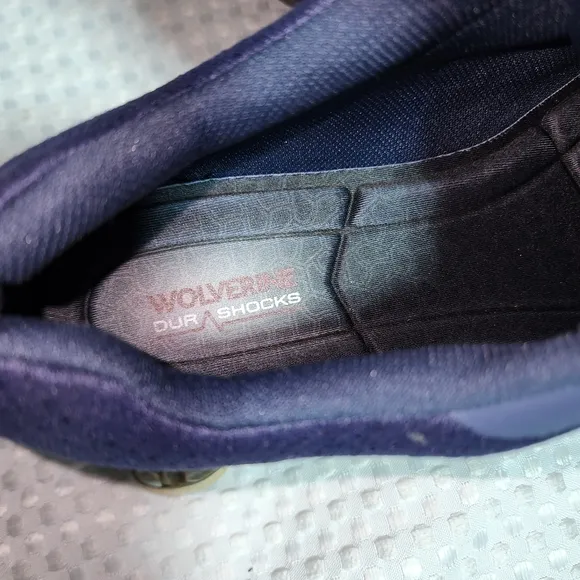 WOLVERINE EUC MENS SZ 9 BOLT VENT  DURASHOCK  CARBONNA TOE WORK SHOES