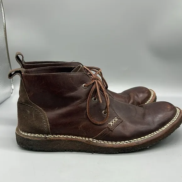 Wolverine Genuine Dark Brown Leather Chukka Boots Lionel plain toe